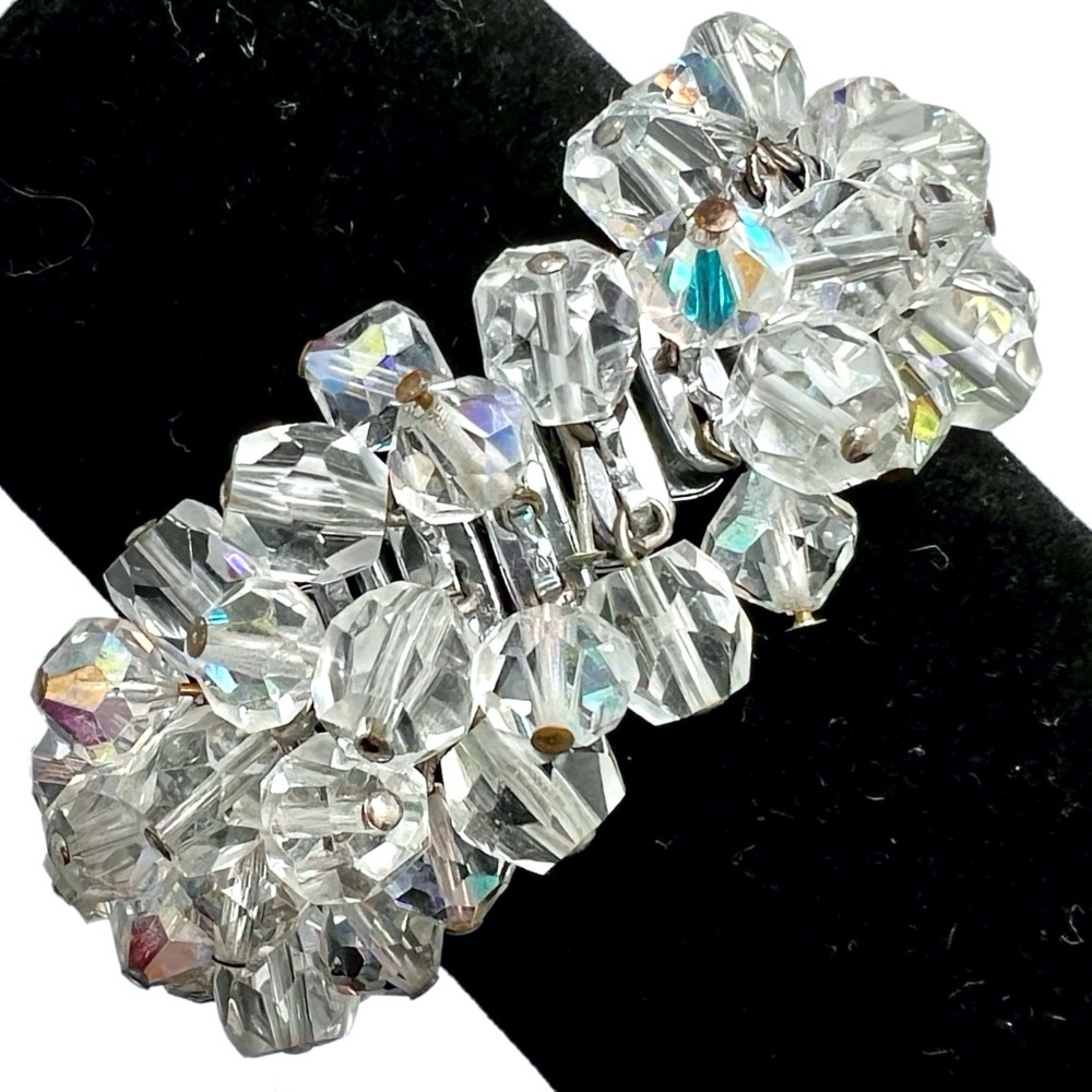 AURORA BOREALIS FACETED CLEAR CRYSTALS CHA CHA BRACELET